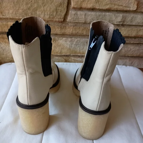 Free People Women's Leather Cream and Black Ankle Boots_41